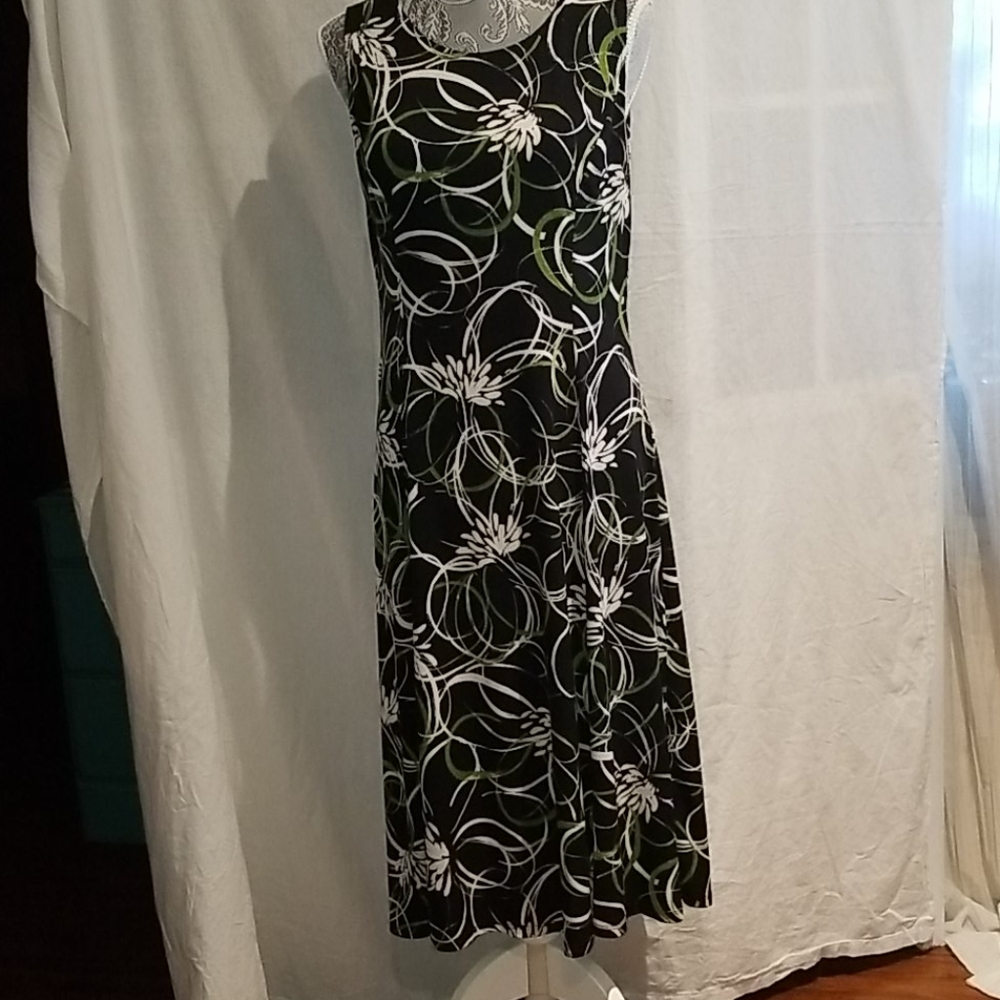 Julian Taylor sleeveless summer midi dress.